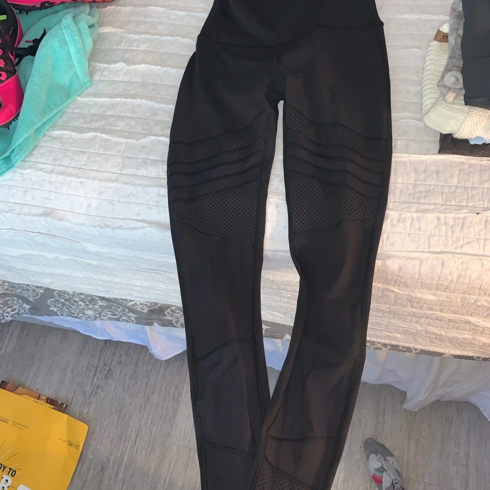 Lululemon leggings MAKE AN OFFER